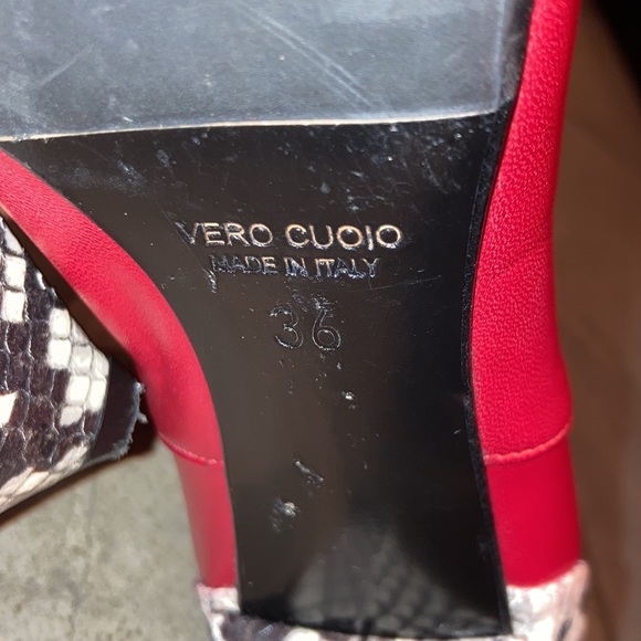 Diane B Fabulous Red Ankle Boots Size 36 - Picture 3 of 9